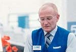 Robin Williams in “One Hour Photo”