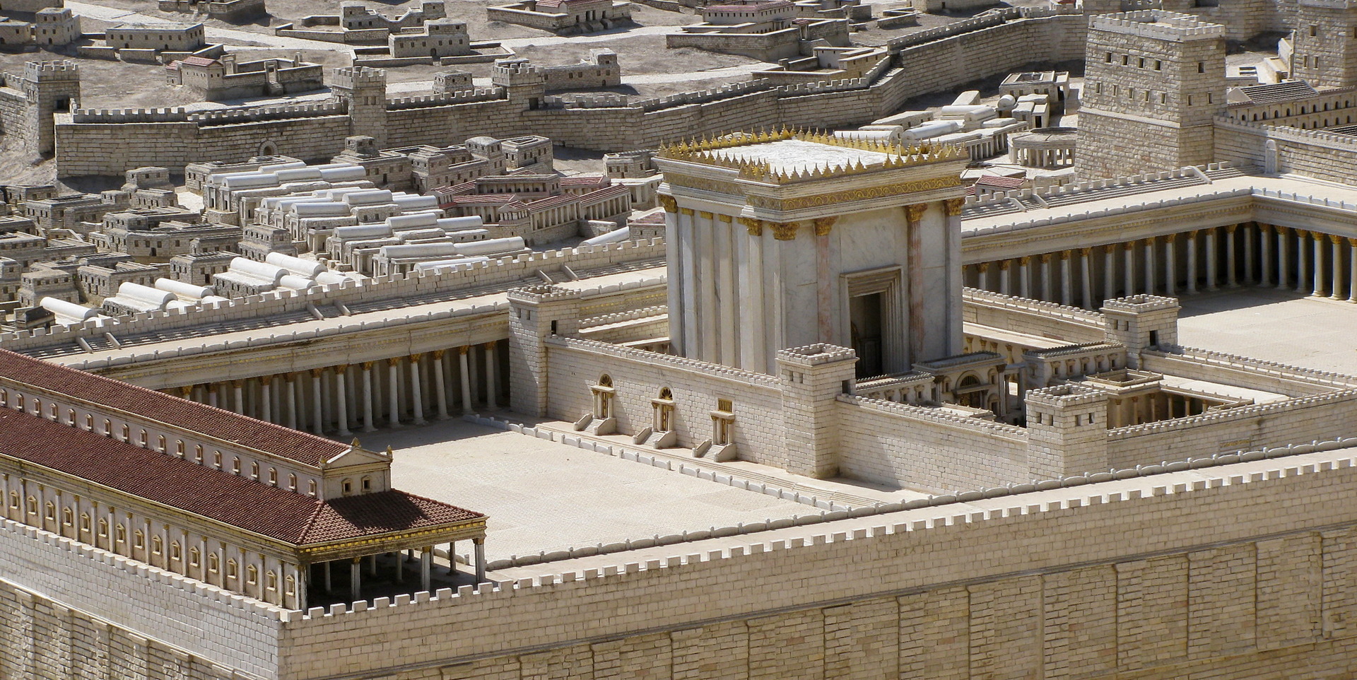 Model of the ancient Second Temple in Jerusalem. Photographer: Flik47. Copyrighted. Licensed (dp: 18217195)